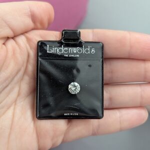 Lindenwold's Fine Jewelers Diamond